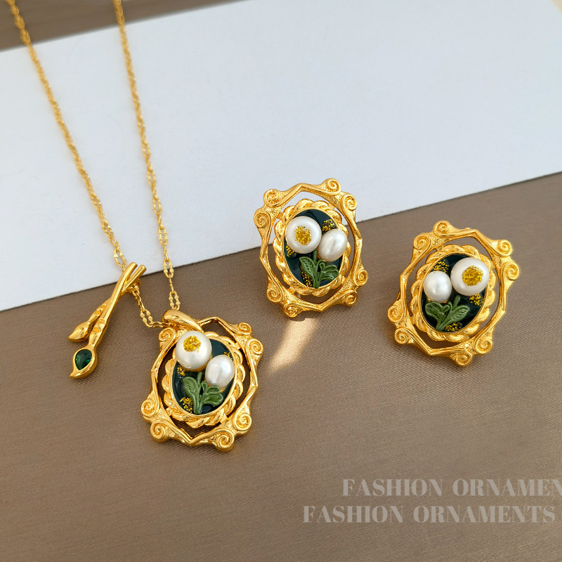 French painted oil painting style Pearl flower earrings feminine temperament retro and high-end earrings collarbone chain Gold Flower necklace Floral jewel set