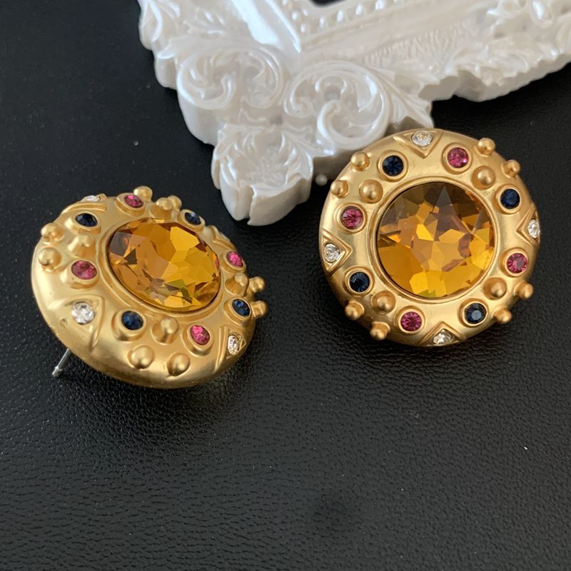 Gold Round Earrings