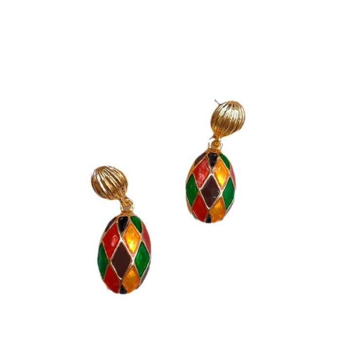 fashion stud earrings