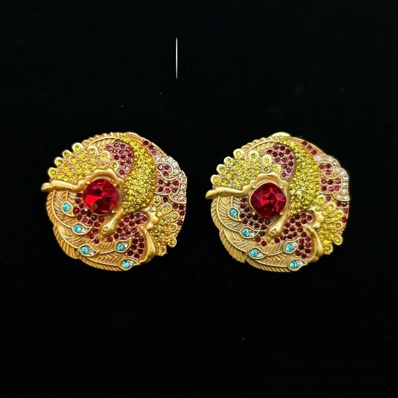 Vintage Peacock Multicolor Rhinestone Round Clip Earrings