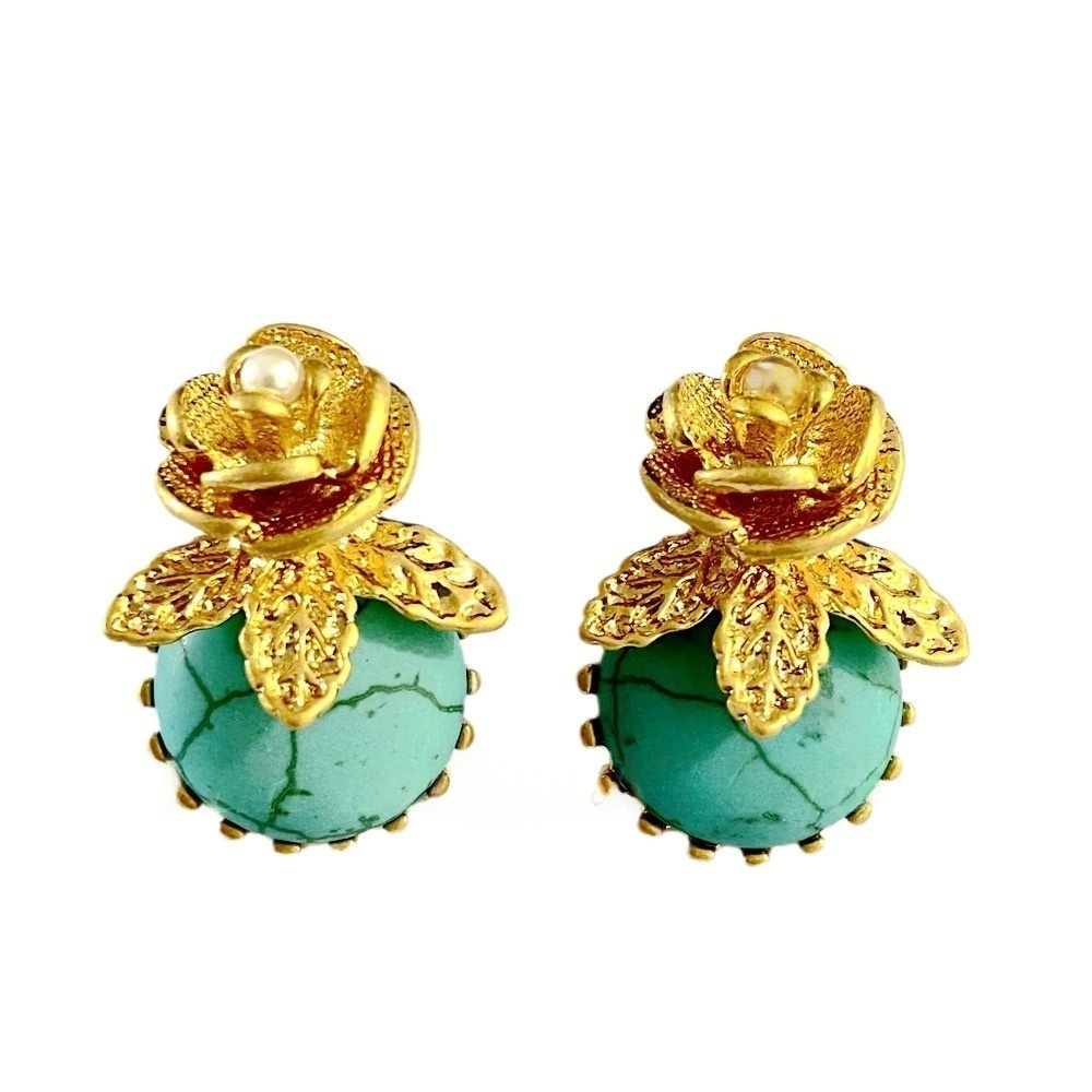 flower earrings pearl
