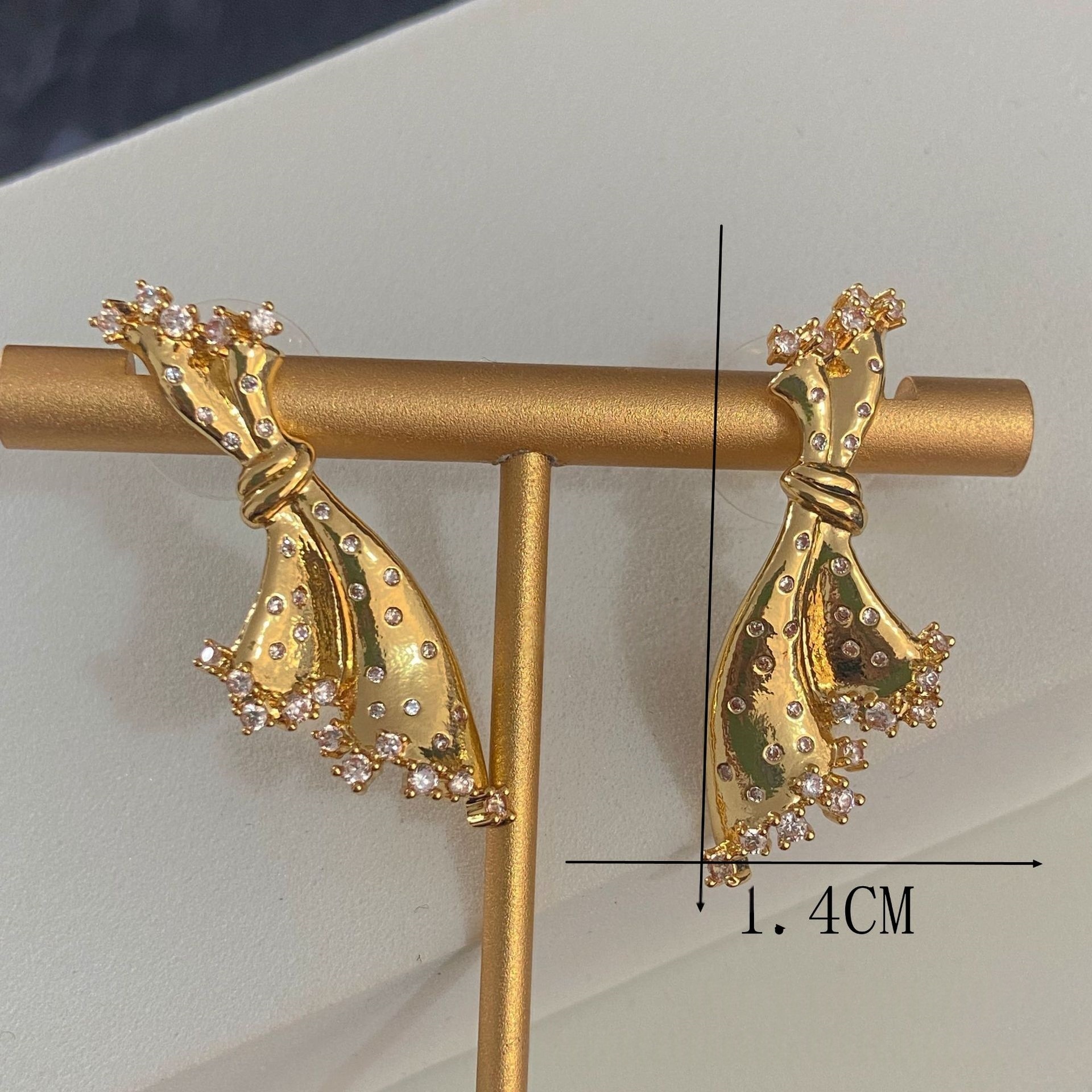 gold dangle earrings