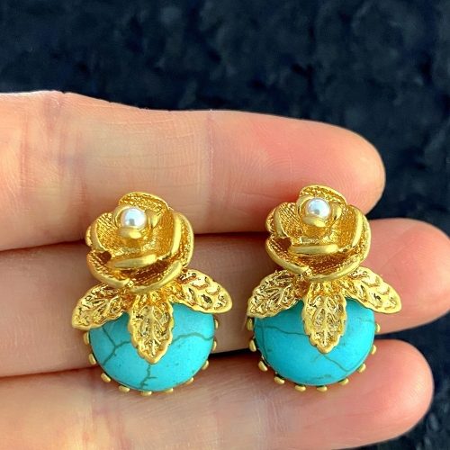 gold flower earrings