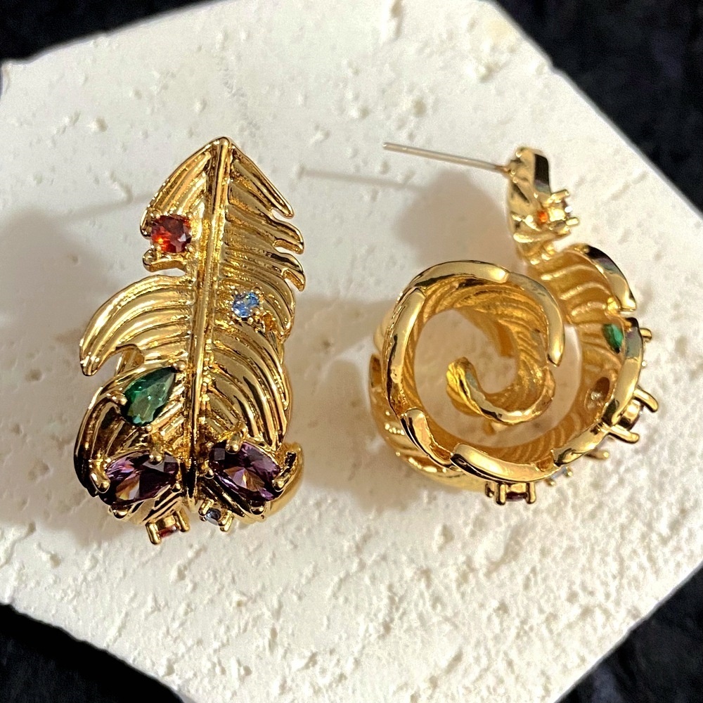 leaf earrings gold