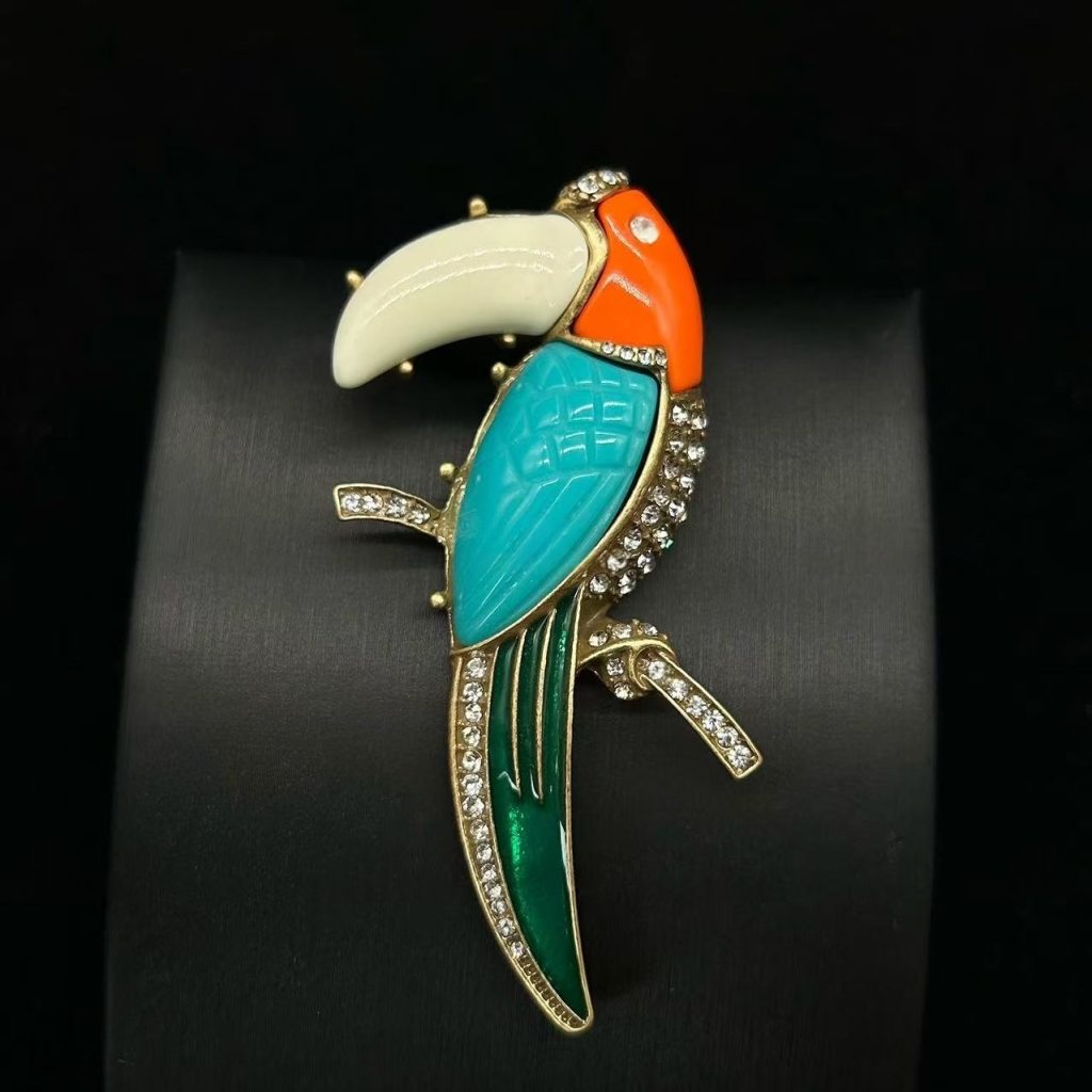 vintage bird brooch
