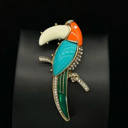 vintage bird brooch
