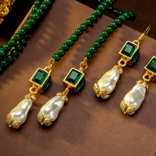 Retro Green Bead Chain Baroque Pearl Statement Jewelry Set for Women