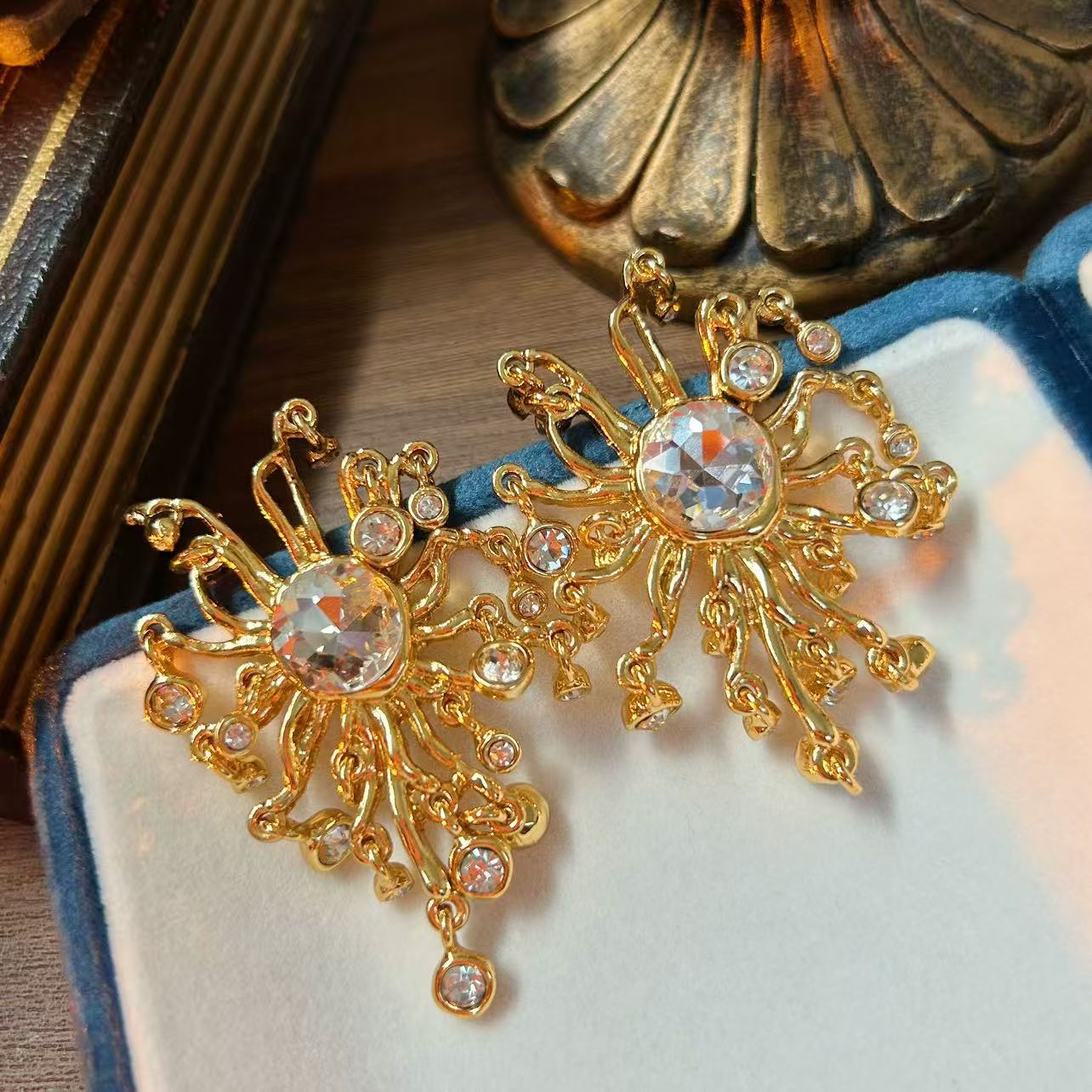 Vintage Sunburst Rhinestone Tassel Dangle Earrings Gold Tone