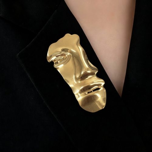gold abstract face brooch pin